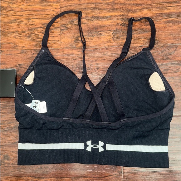 NWT Under Armour Seamless Light Support Black and White Sports Bra (XS) - Picture 3 of 6
